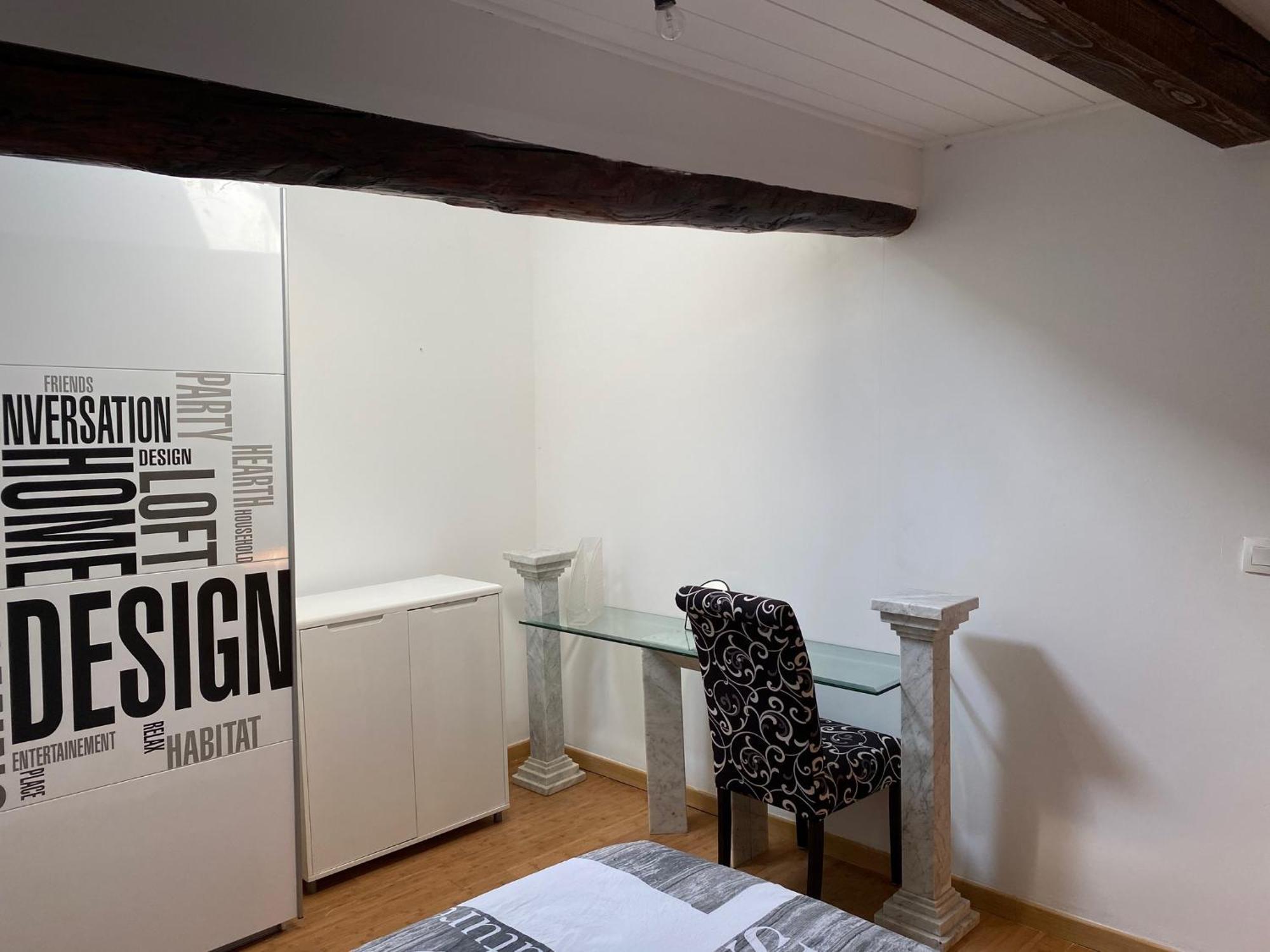 Calme Dans Maison De Village 60M2 Super Confort 디뉴레뱅 외부 사진