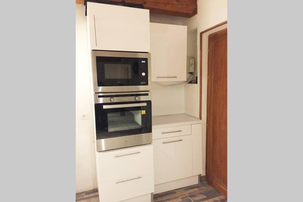 Calme Dans Maison De Village 60M2 Super Confort 디뉴레뱅 외부 사진